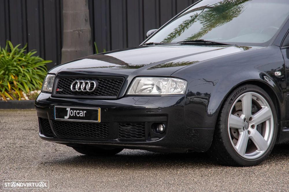 Audi RS6 Standard - 8