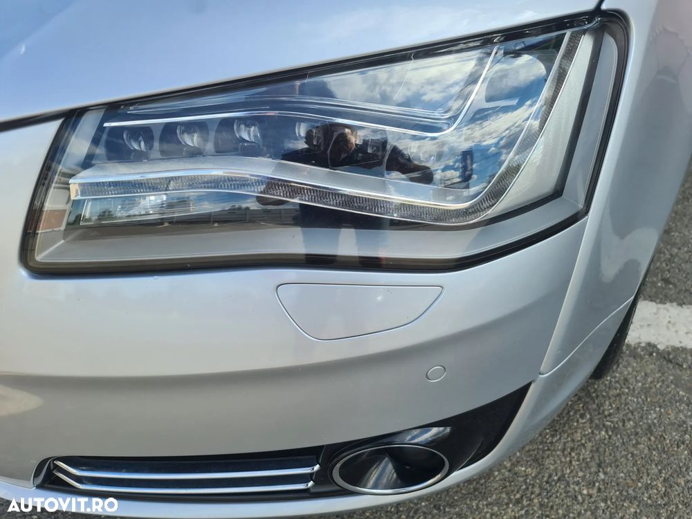 Audi A8 3.0 TDI DPF clean quattro tiptronic Lang - 2