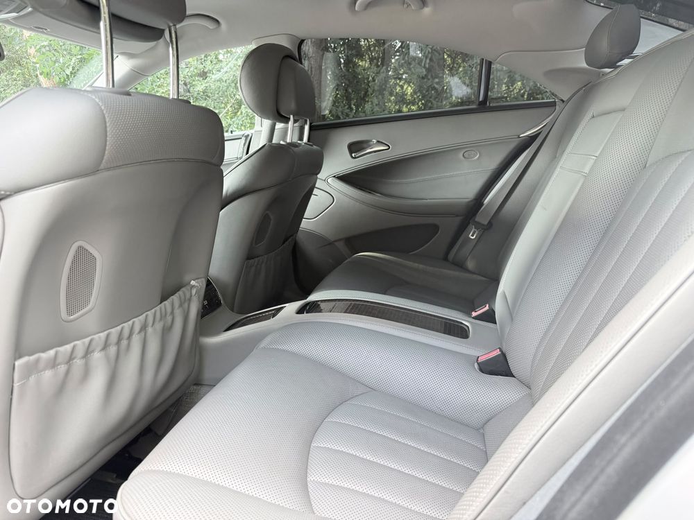 Mercedes-Benz CLS - 17