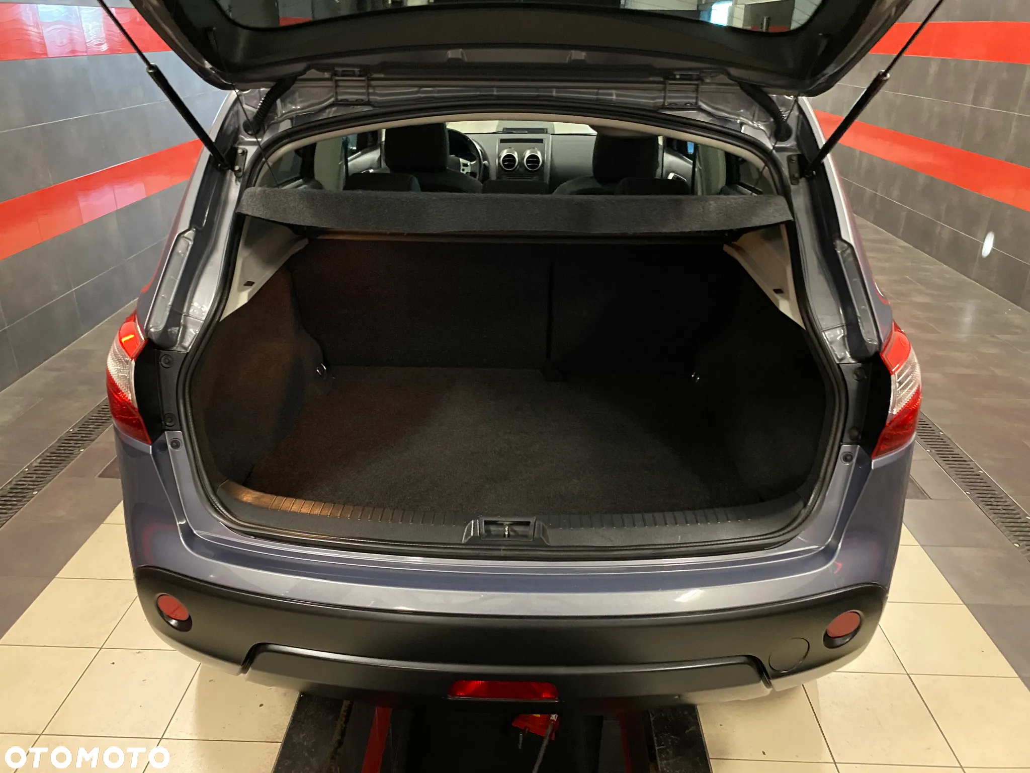 Nissan Qashqai 2.0 4 x 4 CVT tekna - 20