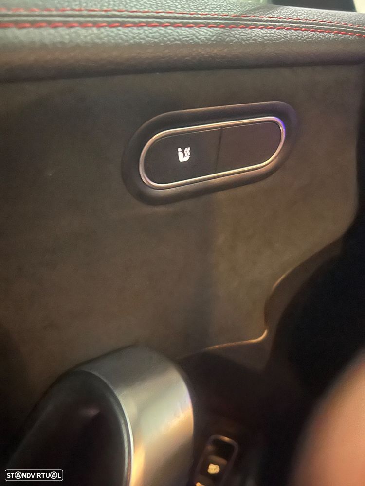 Mercedes-Benz CLA 200 7G-DCT AMG Line - 17