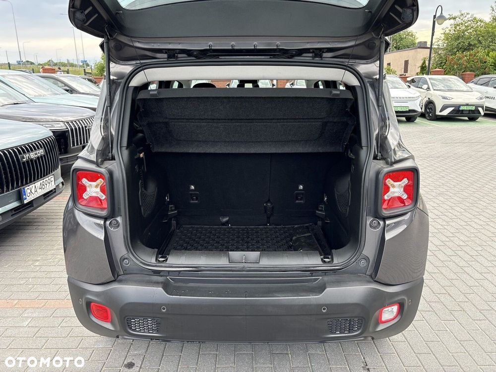 Jeep Renegade - 28