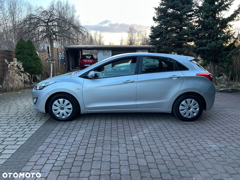 Hyundai i30 i30cw 1.4 Fifa World Cup Edition - 13