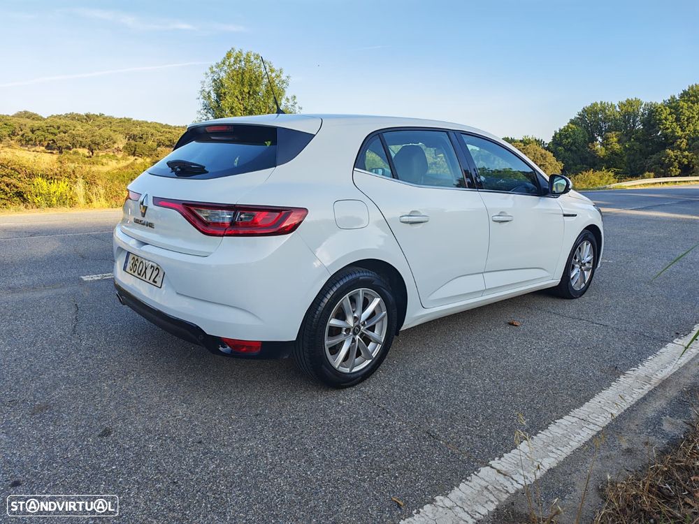 Renault Mégane 1.5 dCi Intens - 8
