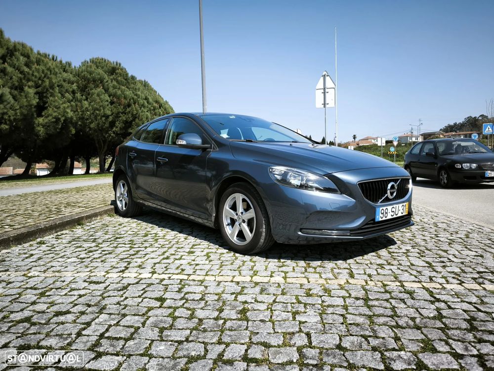 Volvo V40 2.0 D2 Kinetic - 3