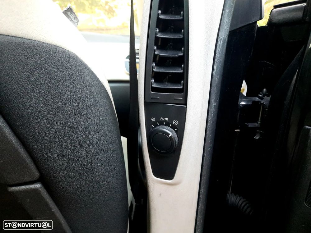 Citroën C4 Grand Picasso 1.6 HDi Exclusive - 16