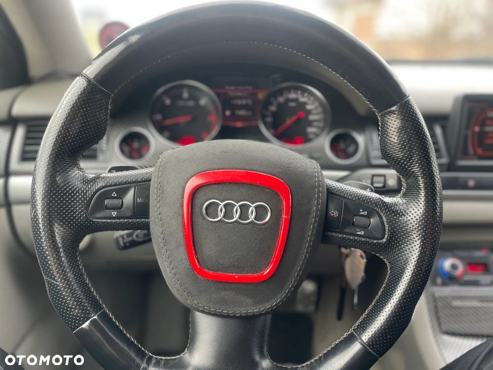Audi A8 4.2 TDI Quattro - 16