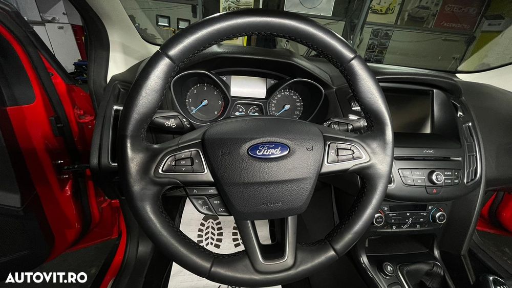 Ford Focus 1.5 TDCi Titanium - 7