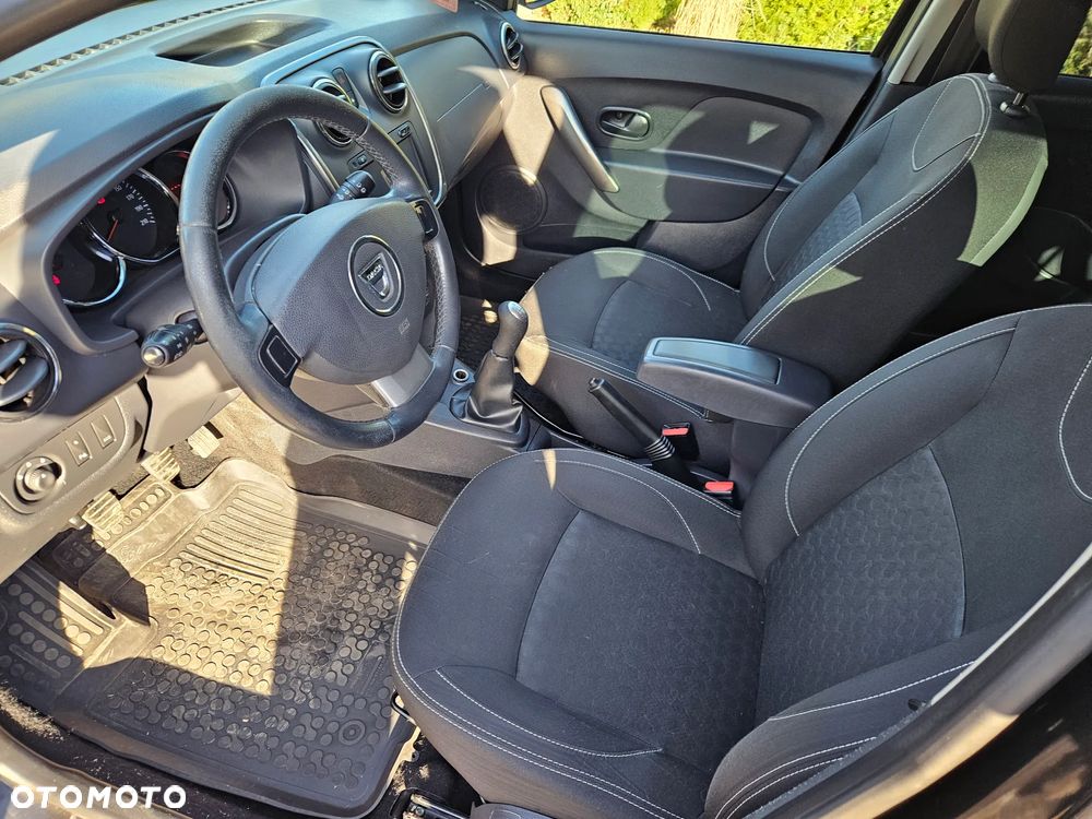 Dacia Logan dCi 90 Laureate - 8