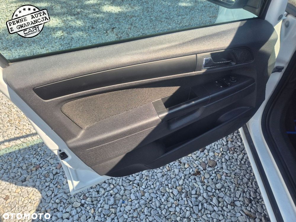 Opel Zafira - 9