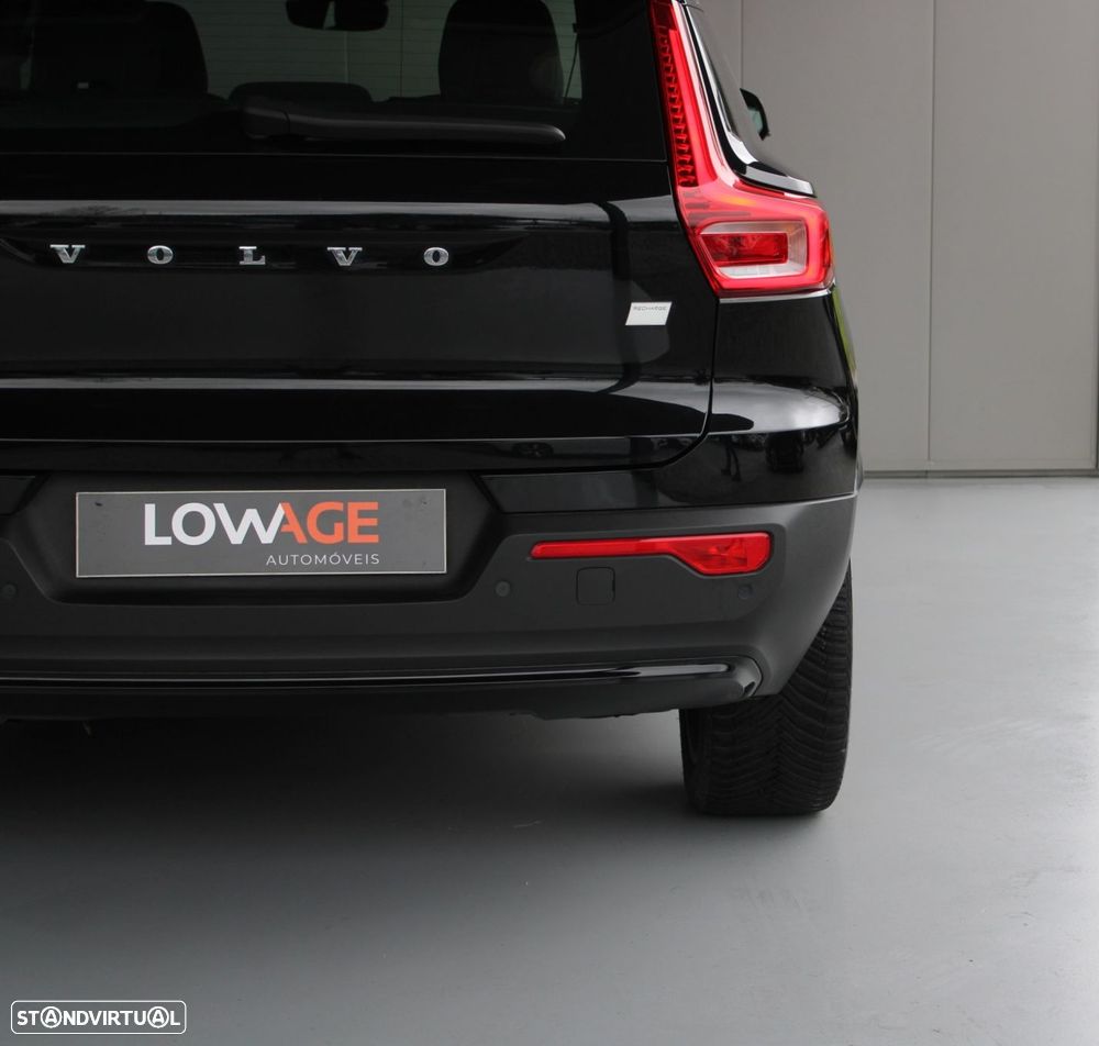 Volvo XC 40 Recharge Core - 13