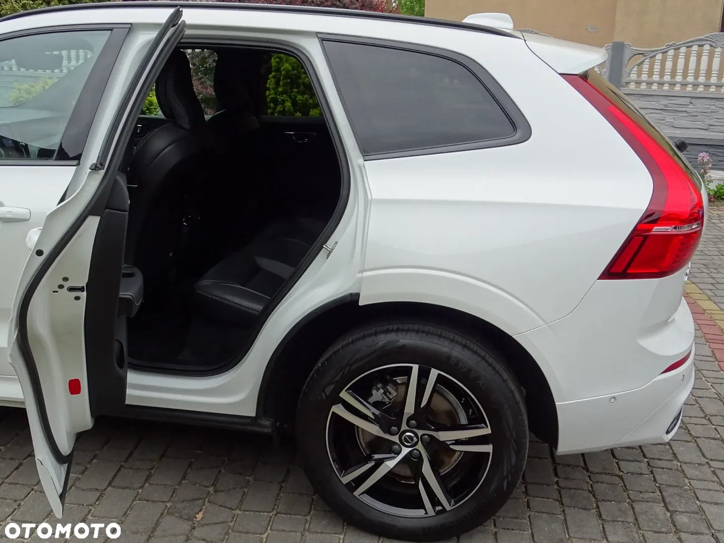 Volvo XC 60 B5 D AWD Geartronic RDesign - 15