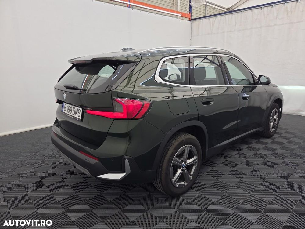 BMW X1 sDrive18i AT - 3