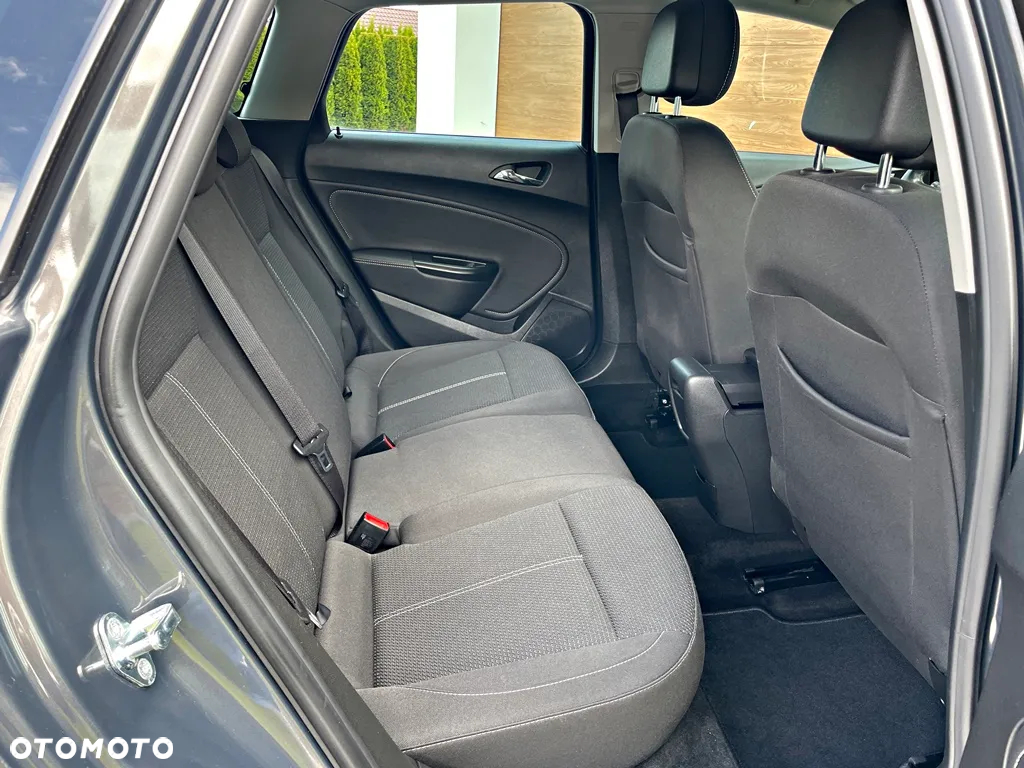 Opel Astra 2.0 CDTI DPF Sports Tourer Innovation - 30