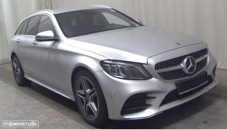 Mercedes-Benz C 300 de AMG Line - 3