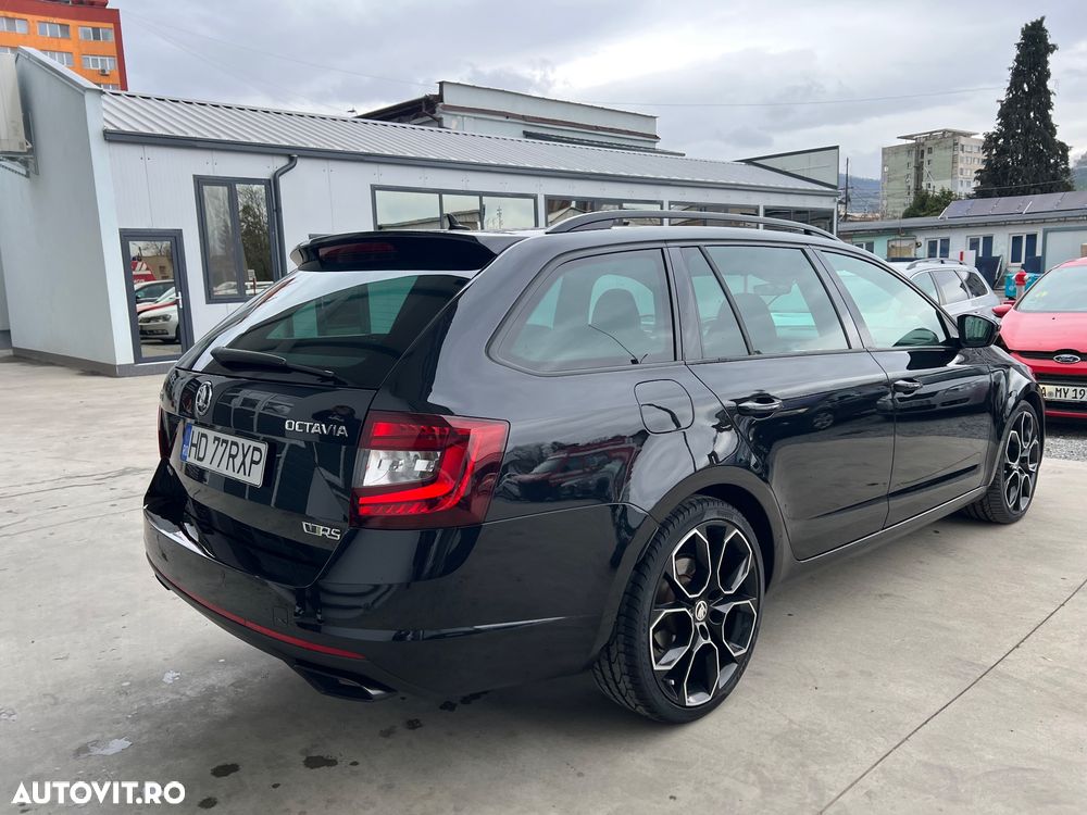 Skoda Octavia 2.0 TDI DSG 4X4 RS - 12