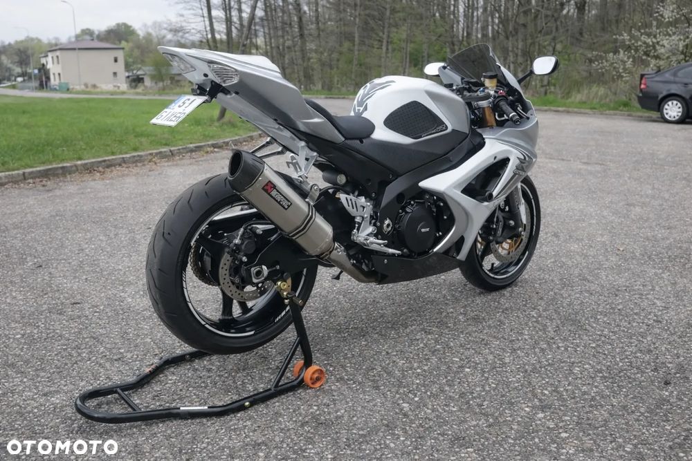 Suzuki GSX-R - 5