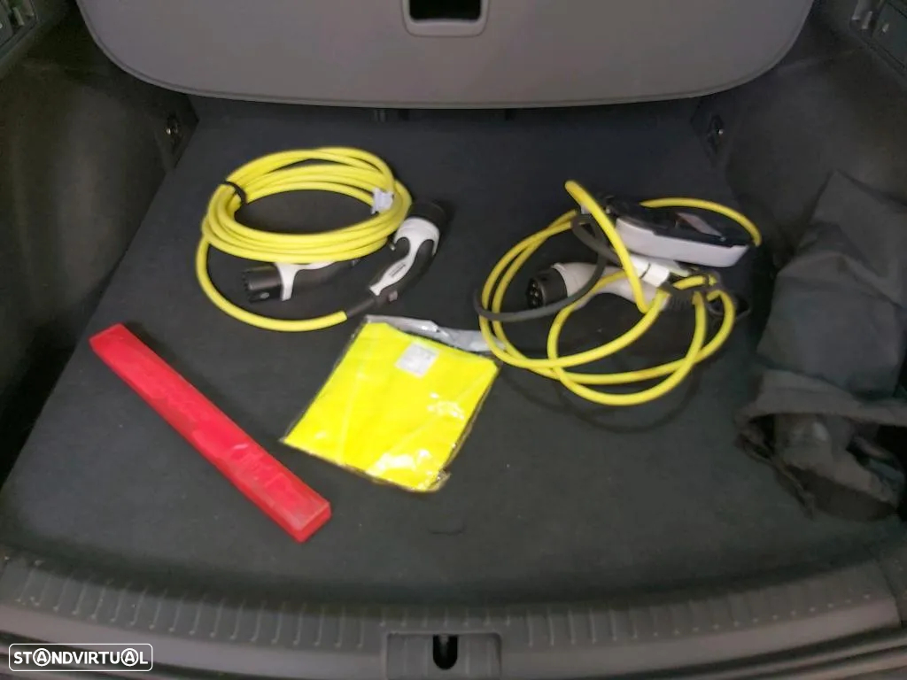SEAT Leon ST 1.4 e-Hybrid FR DSG - 11