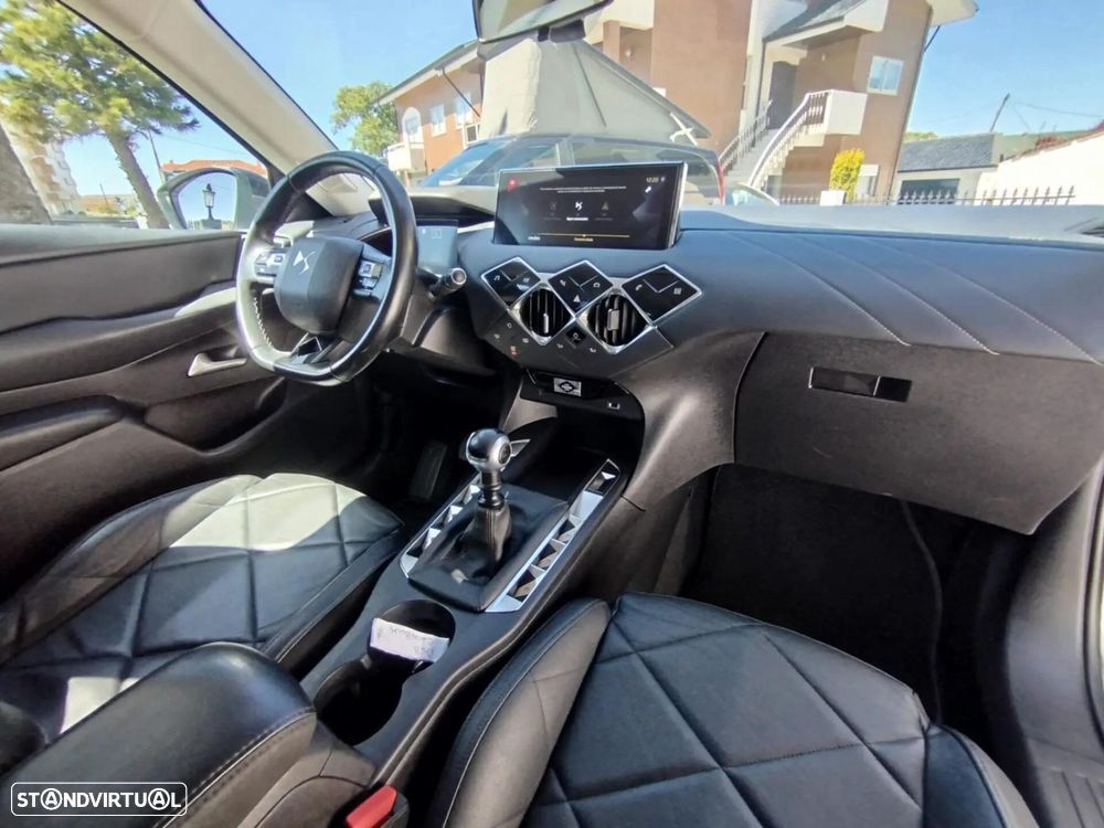DS DS3 PureTech 100 PERFORMANCE LINE - 21