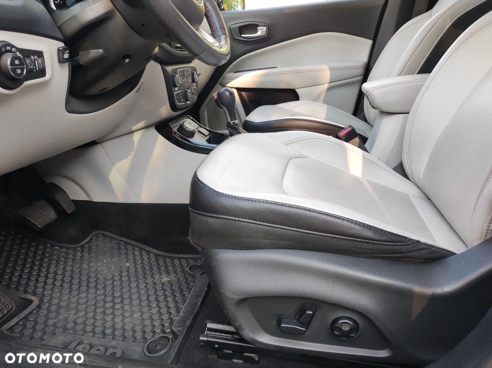 Jeep Compass 1.4 TMair Limited 4WD S&S - 17