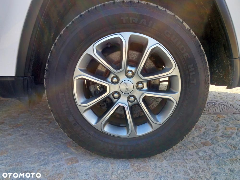 Jeep Grand Cherokee 3.6 V6 Limited - 28