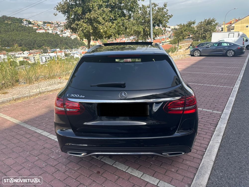 Mercedes-Benz C 300 de AMG Line - 10