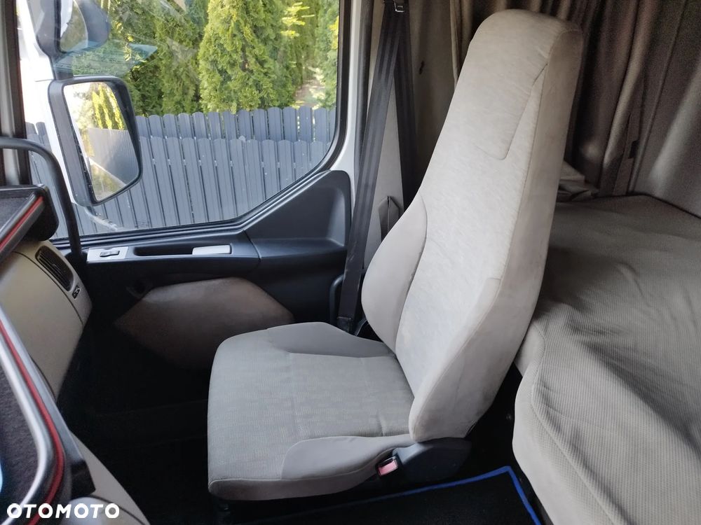 Renault PREMIUM - 26