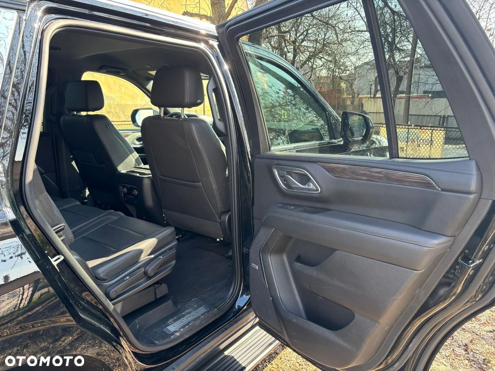 Chevrolet Tahoe - 13