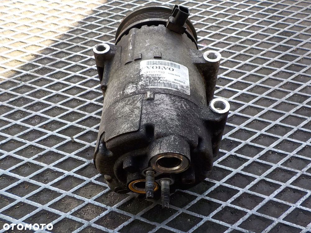 VOLVO V70 III 2.0 D SPRĘŻARKA POMPA KLIMATYZACJI 31291133 - 4