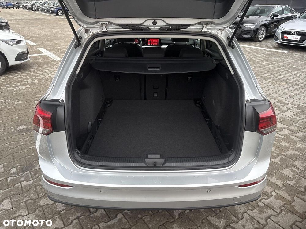 Volkswagen Golf 2.0 TDI Life - 32