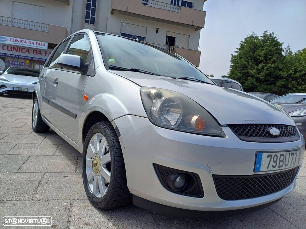 Ford Fiesta 1.4 TDCI Ghia - 2
