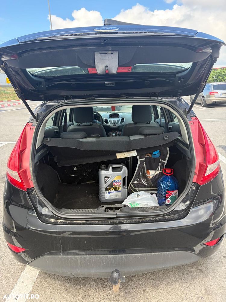 Ford Fiesta 1.25i Ambiente - 4
