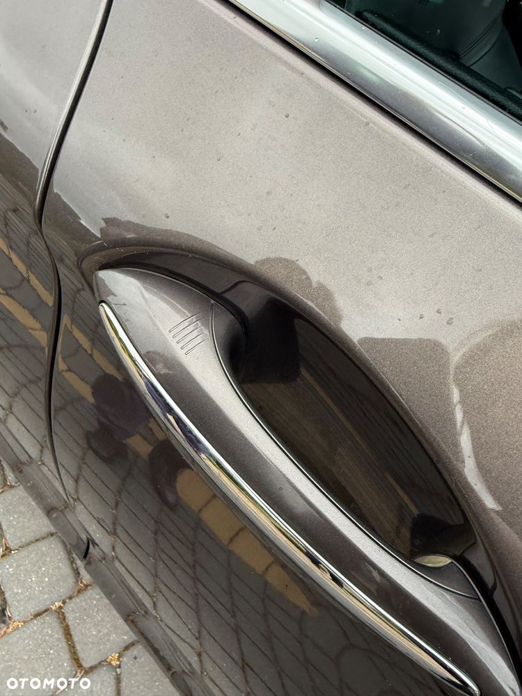 BMW Seria 5 520d - 33