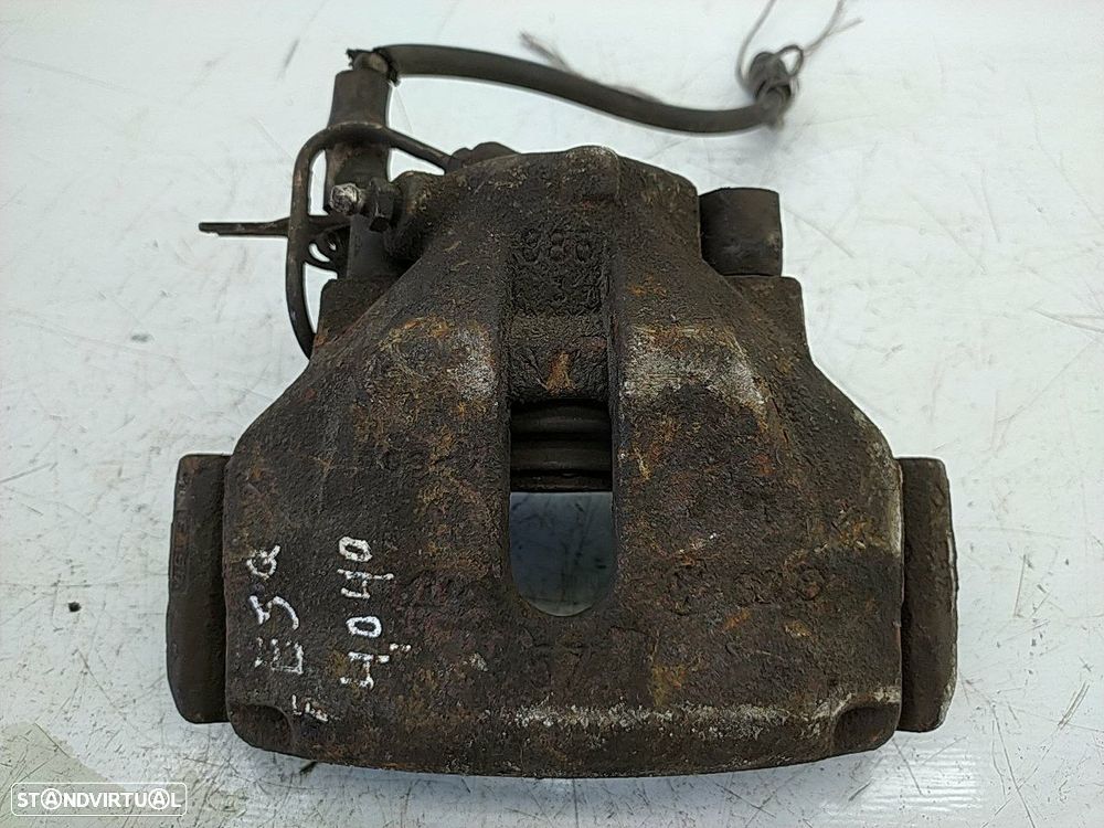 Pinça Frente Esquerda Volkswagen Passat (3B2) - 1