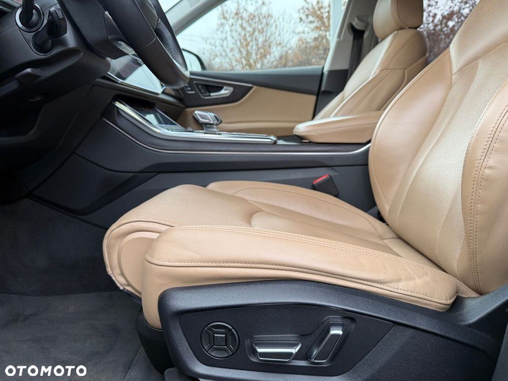 Audi Q8 - 19