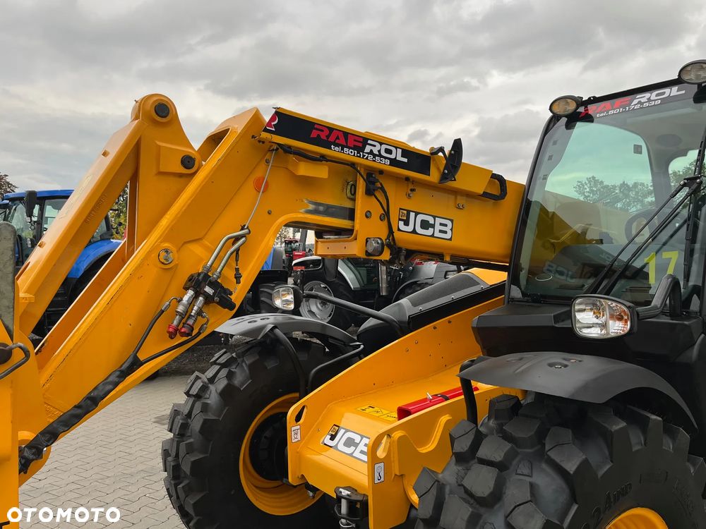 JCB 541-70 Agri Super - 10