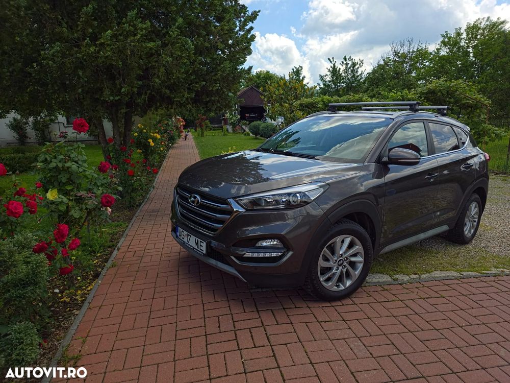 Hyundai Tucson - 2