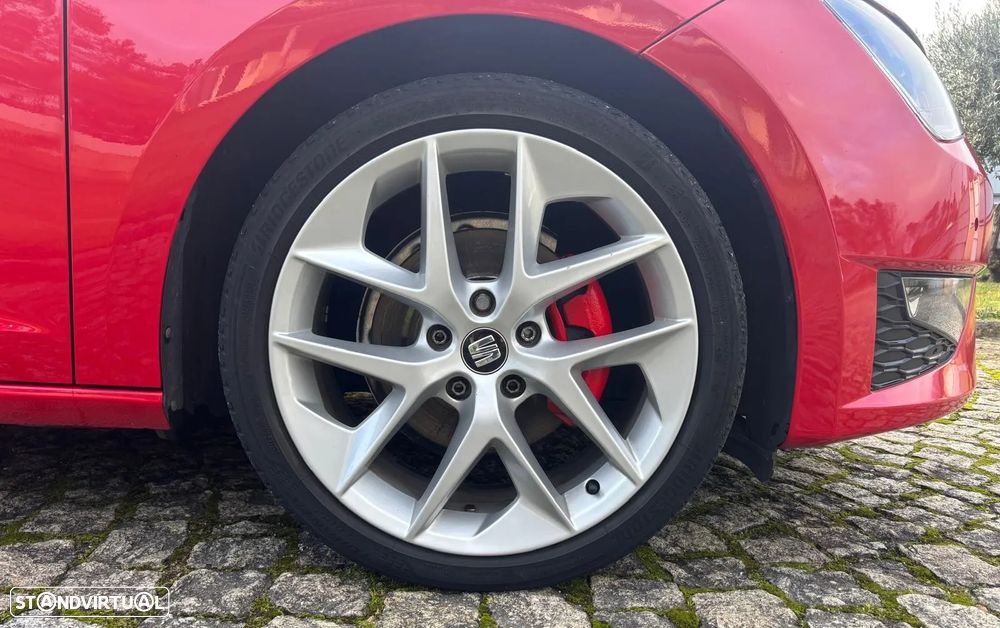 SEAT Leon 2.0 TDI DPF FR - 25