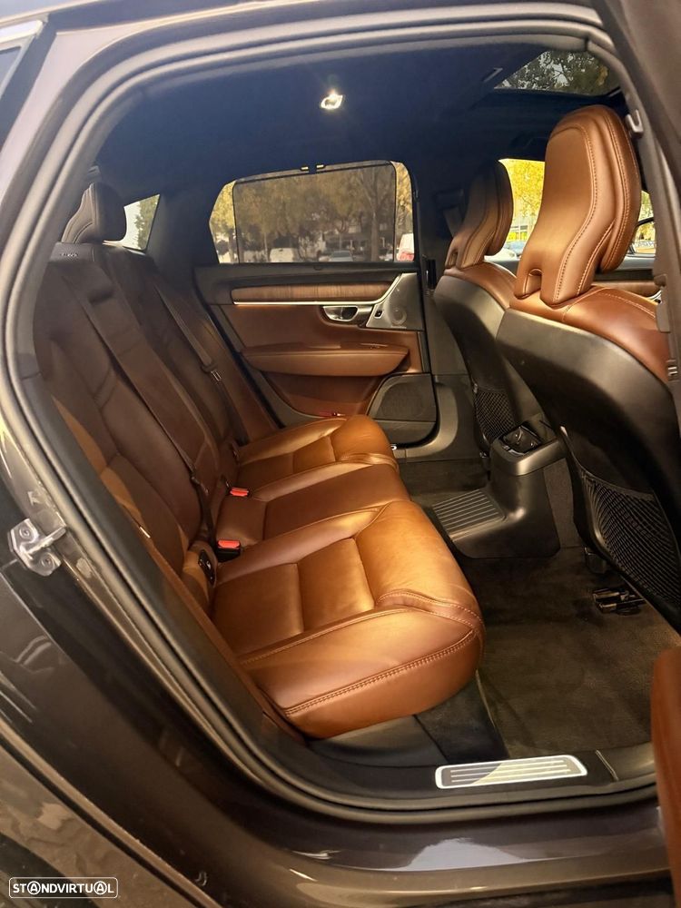Volvo S90 - 18