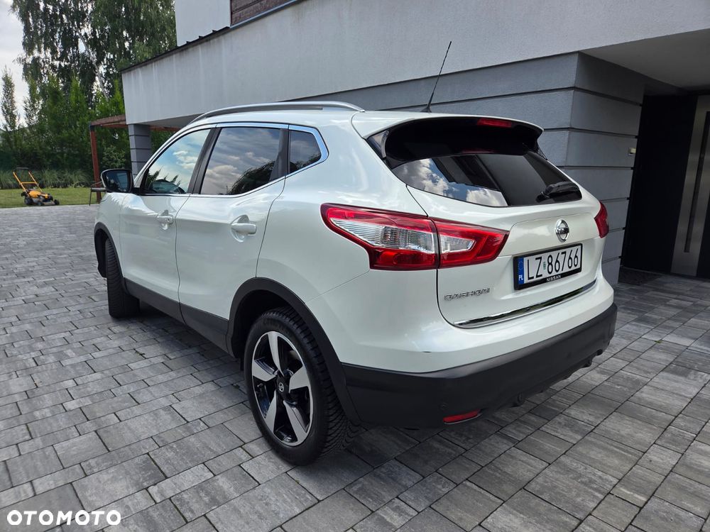 Nissan Qashqai 1.6 DCi Tekna EU6 - 5