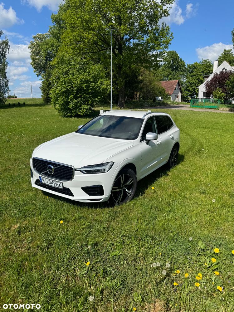 Volvo XC 60 T5 AWD R-Design - 1