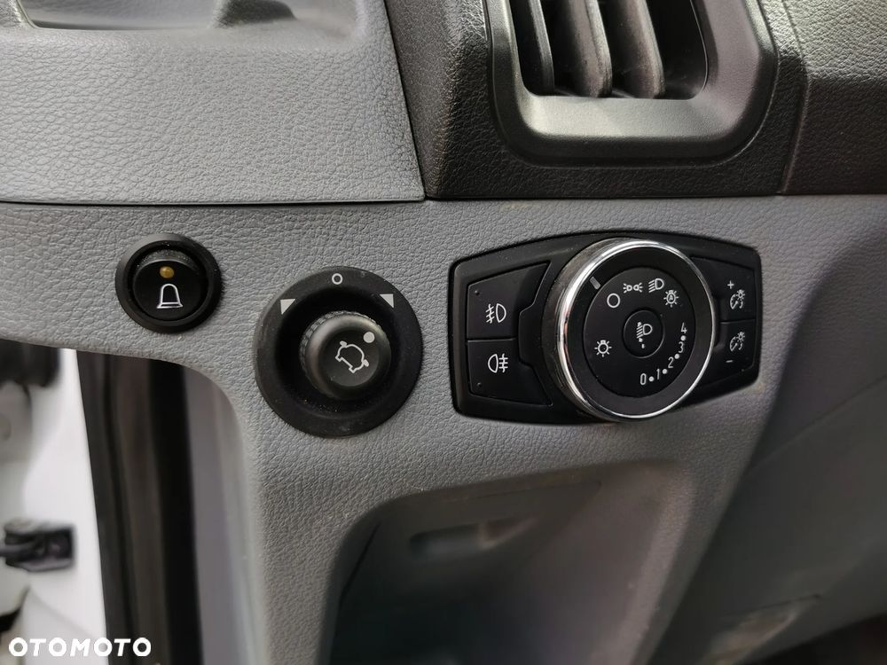 Ford Transit - 7