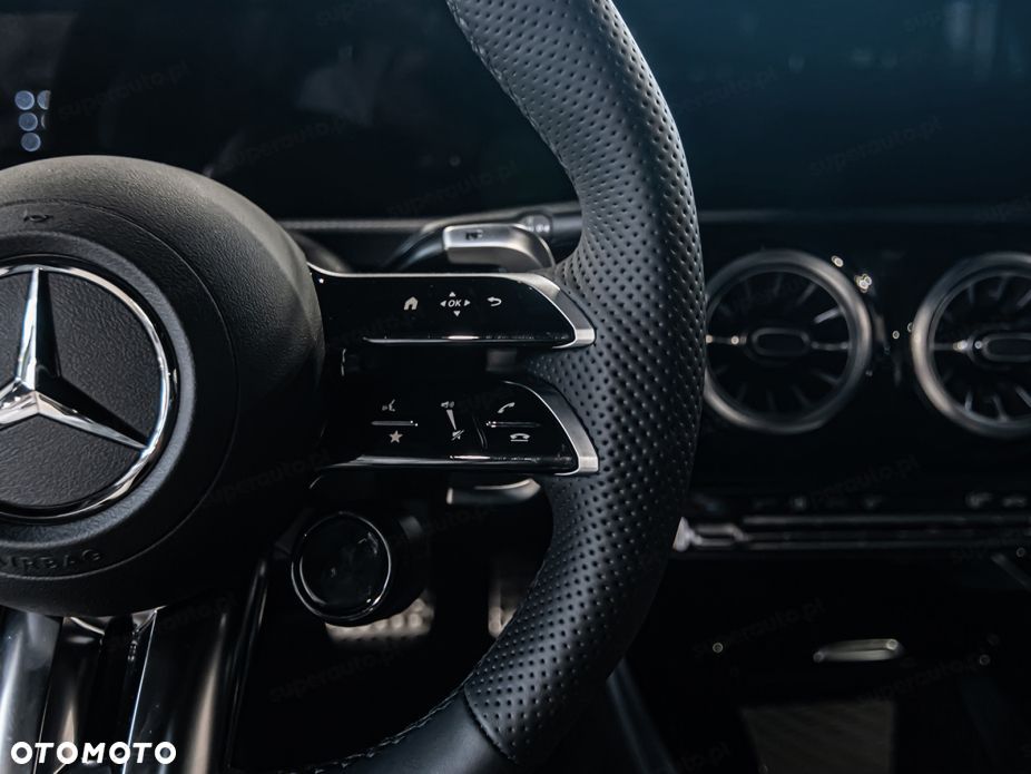 Mercedes-Benz Klasa A 45 S AMG 4-Matic 8G-DCT - 11
