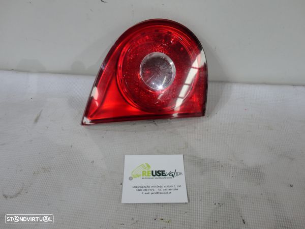 Farolim Stop Tampa Mala Esq Volkswagen Golf V (1K1) - 1