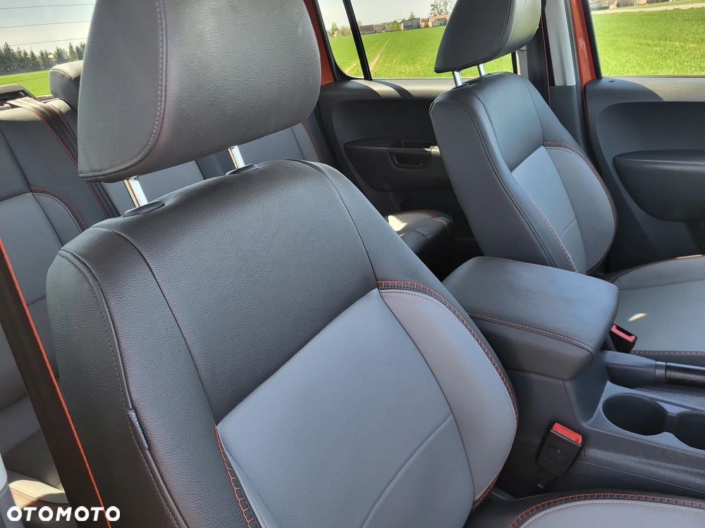 Volkswagen Amarok 2.0 BiTDI Autm Highline - 25