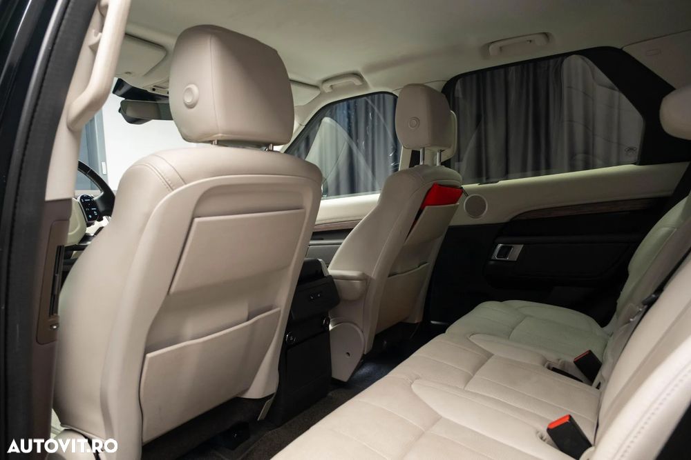 Land Rover Discovery 3.0 L SD6 HSE Luxury - 29