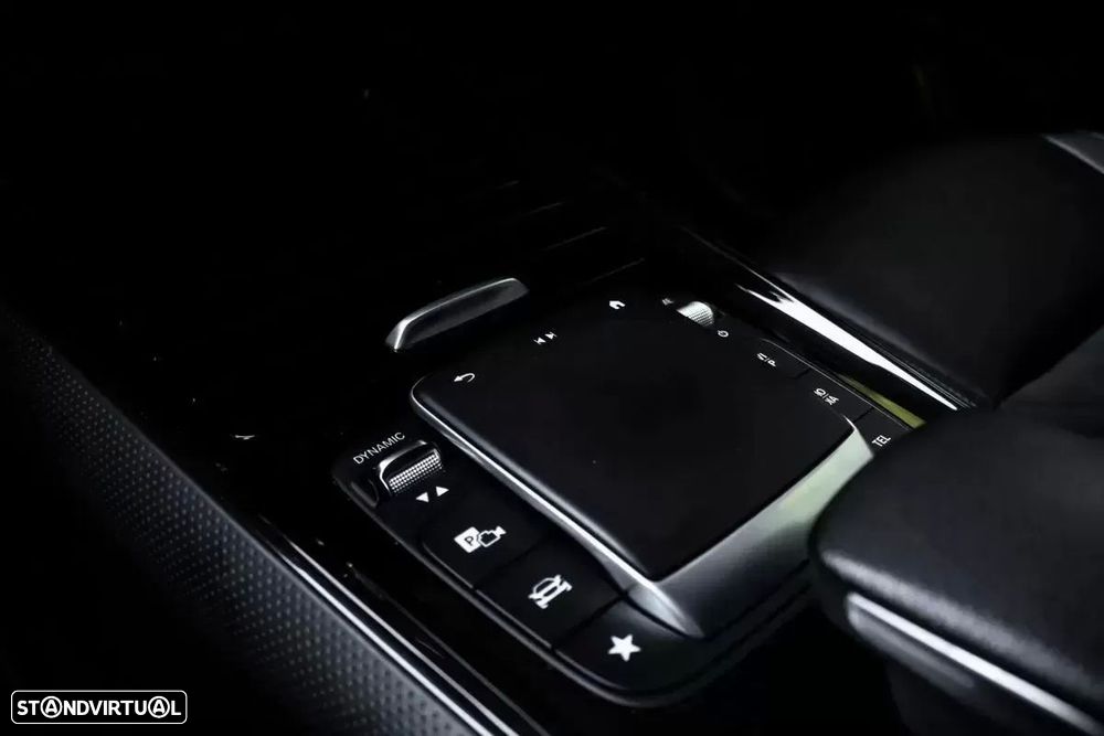 Mercedes-Benz GLB 180 d Progressive - 21