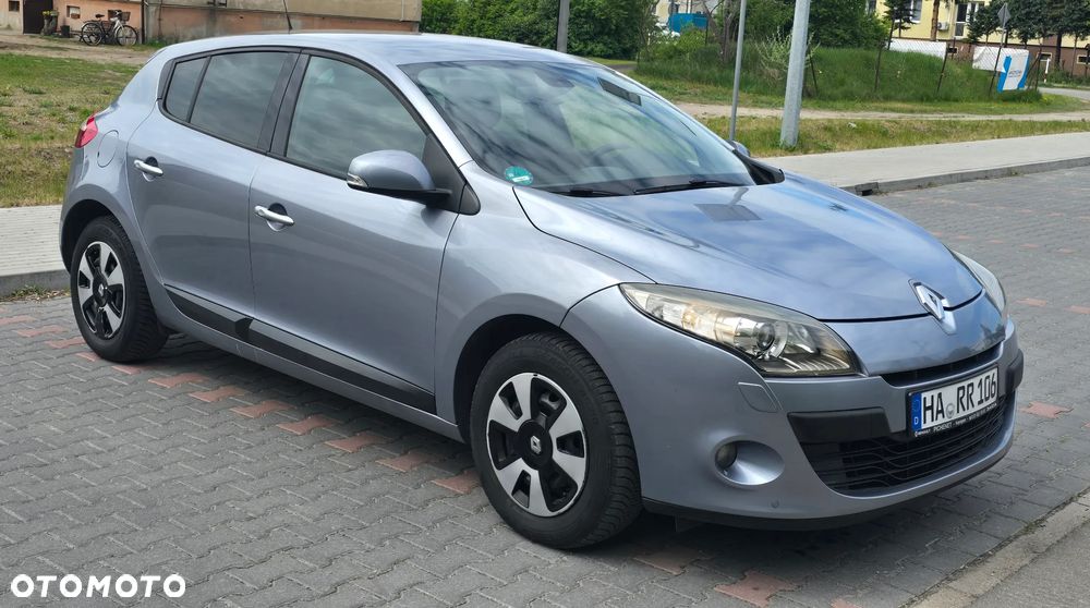 Renault Megane 1.6 16V Luxe Expression - 11