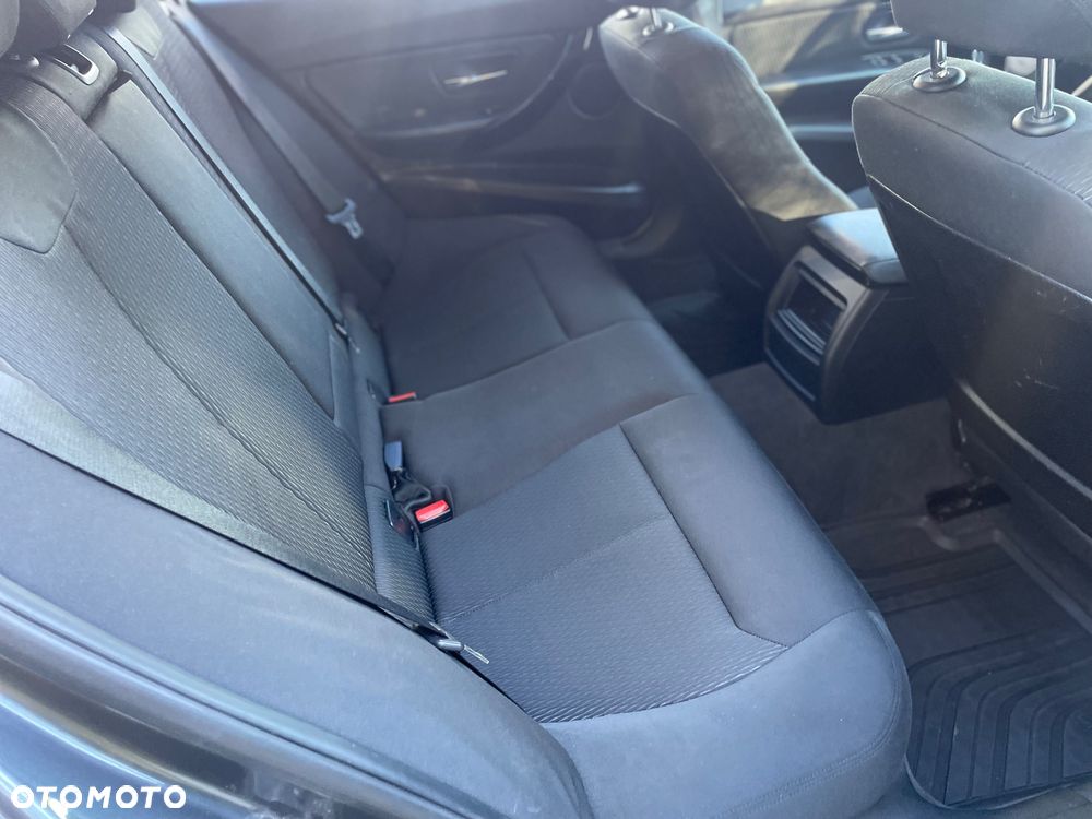 BMW Seria 3 - 20