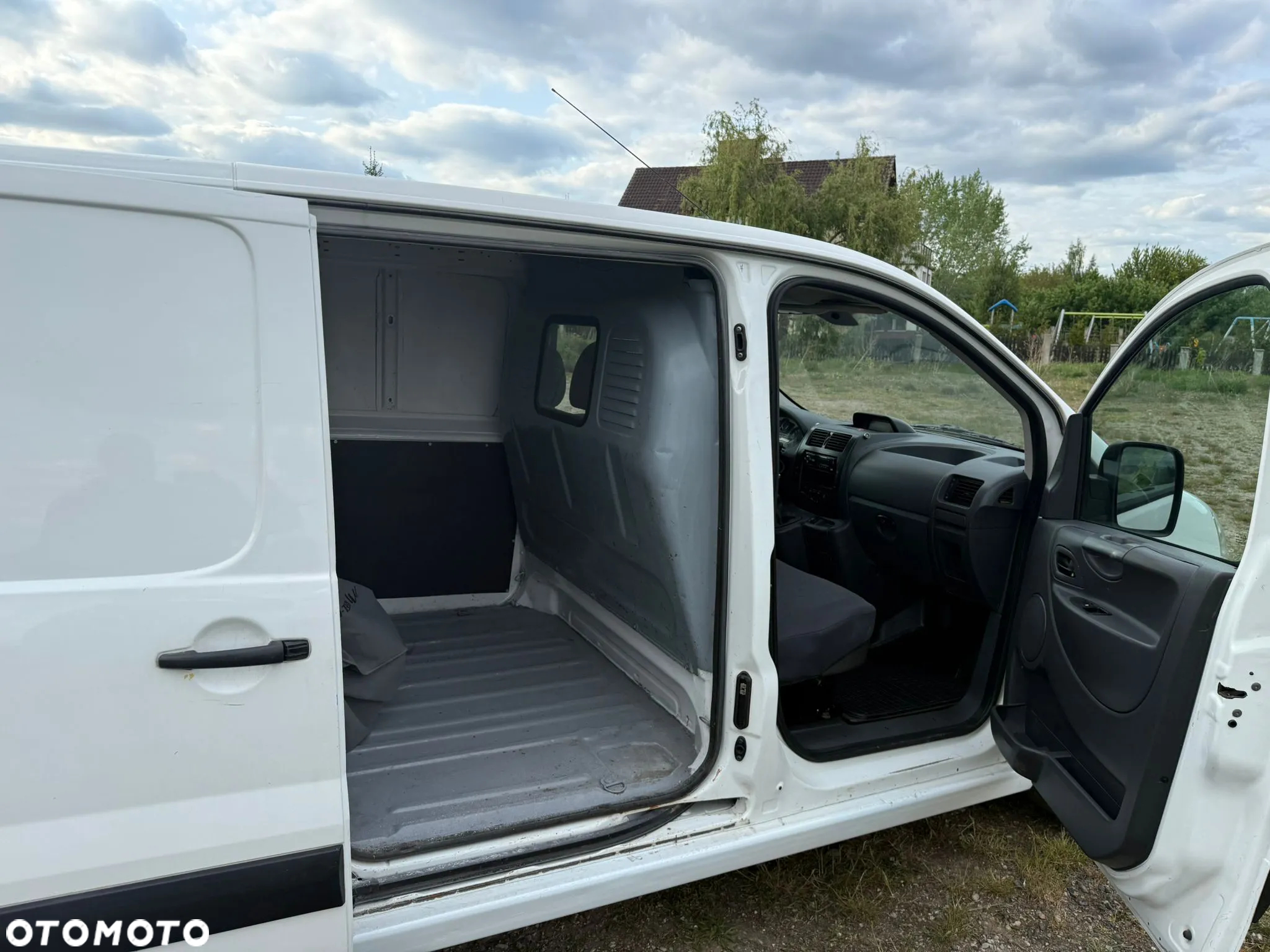 Peugeot Expert - 11